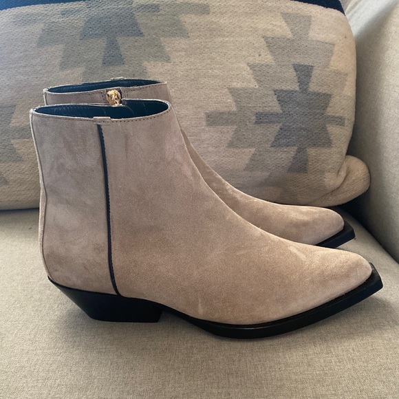Jimmy Choo JUN suede ankle boots stucco/black NWB 38.5 - Picture 8 of 13